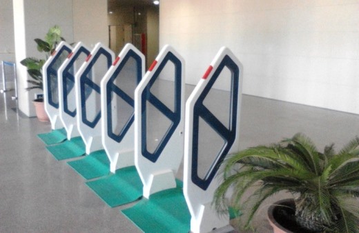 河南科技學(xué)院圖書(shū)館使用實(shí)景